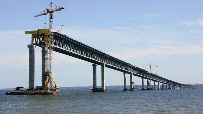 Керченский мост соединит берега пролива уже осенью